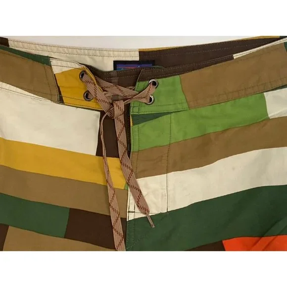 Patagonia Men's Size 32 Multicolor Drawstring Board Shorts 32" x 9"